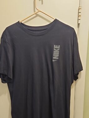 Nike Men's XL T-shirt Black